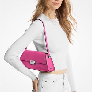 SOLD******Michael Kors Fuchsia Shoulder Bag